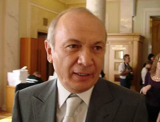 Санкції РНБО: Юрій Іванющенко, екс-акціонер «Азовмашу», під обмеженнями