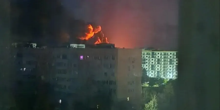 У Маріуполі після атаки дронів сталася масштабна пожежа