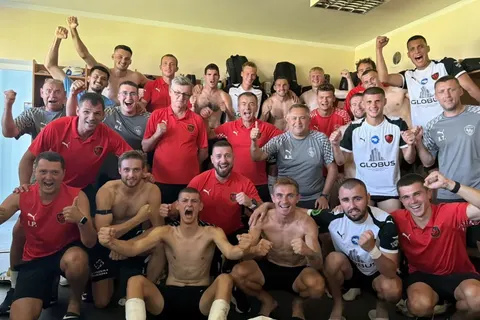 «Фенікс-Маріуполь» розгромив «Діназ» і вийшов у 1/16 Кубка України