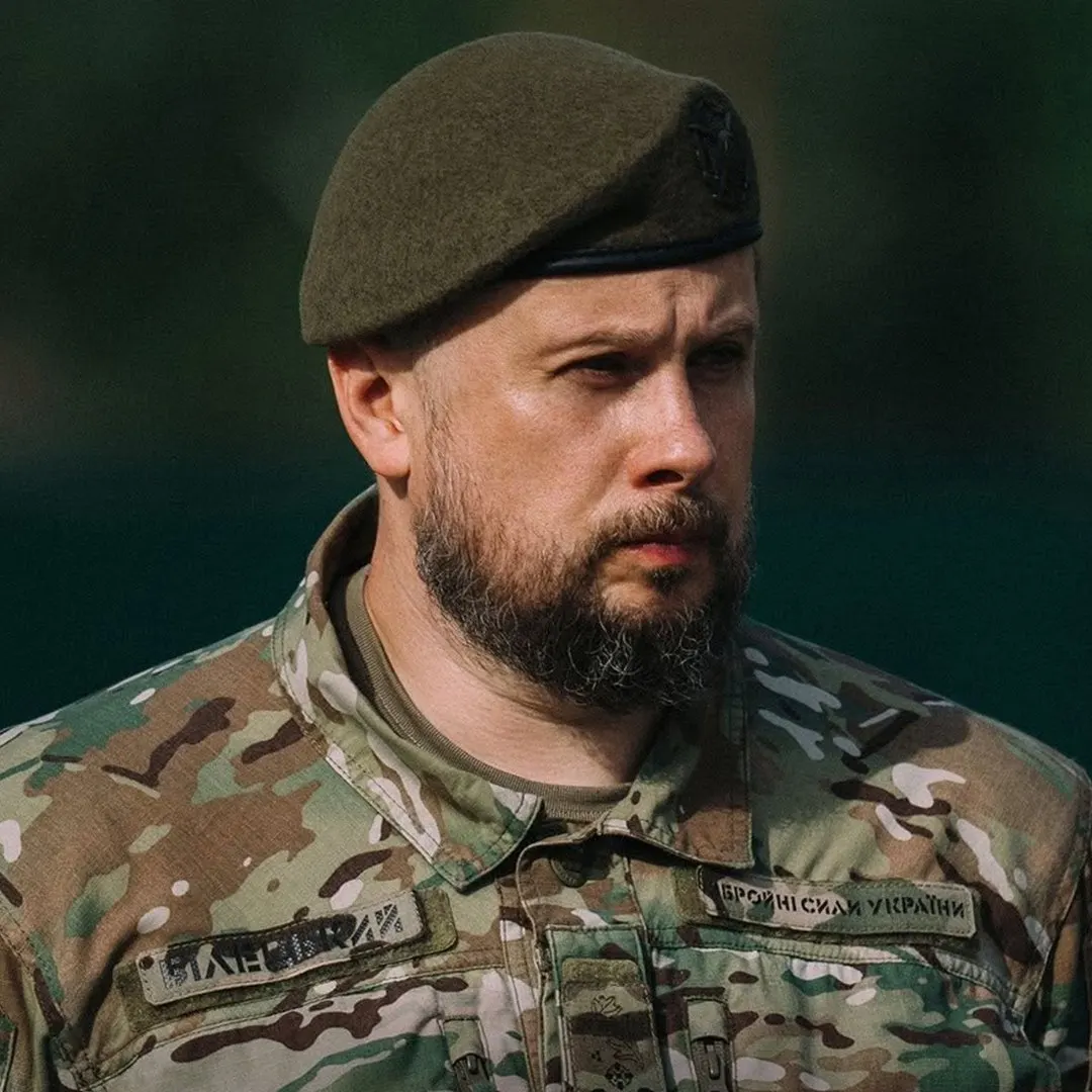 Білецький рвався в оточений Маріуполь: історія від аеророзвідника