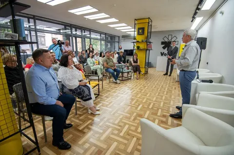 У Києві відкрили простір VEZHA для збереження ідентичності Маріуполя