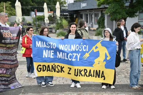 Маріупольці за кордоном: як громади Європи відзначили День Незалежності