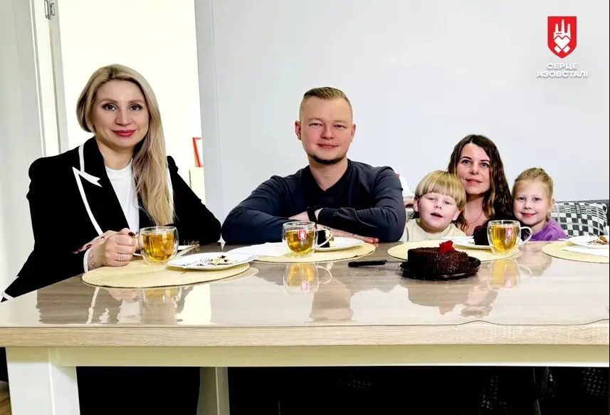 Захисник Маріуполя Володимир Вдовенко отримав квартиру від «Серця Азовсталі»